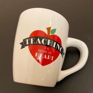 “Teaching is a work of Heart”. Large mug. 750mL.BN